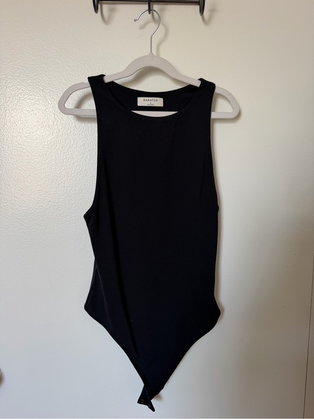 Aritzia Babaton Contour Bodysuit (Black)